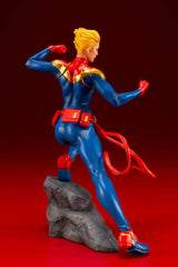 MARVEL UNIVERSE Captain Marvel Statue